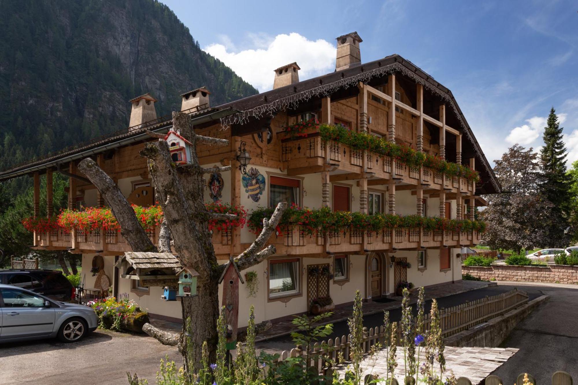 Appartamenti Ladina Campitello di Fassa Dış mekan fotoğraf