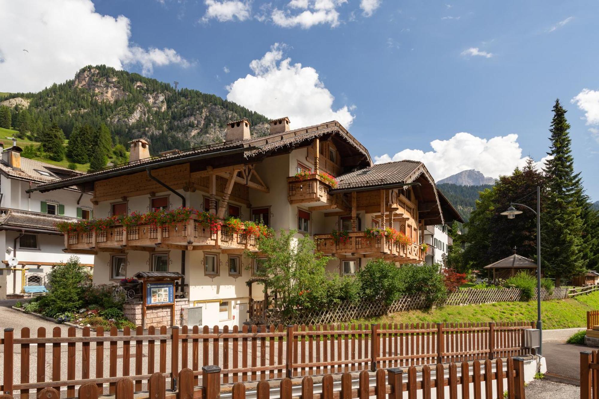 Appartamenti Ladina Campitello di Fassa Dış mekan fotoğraf