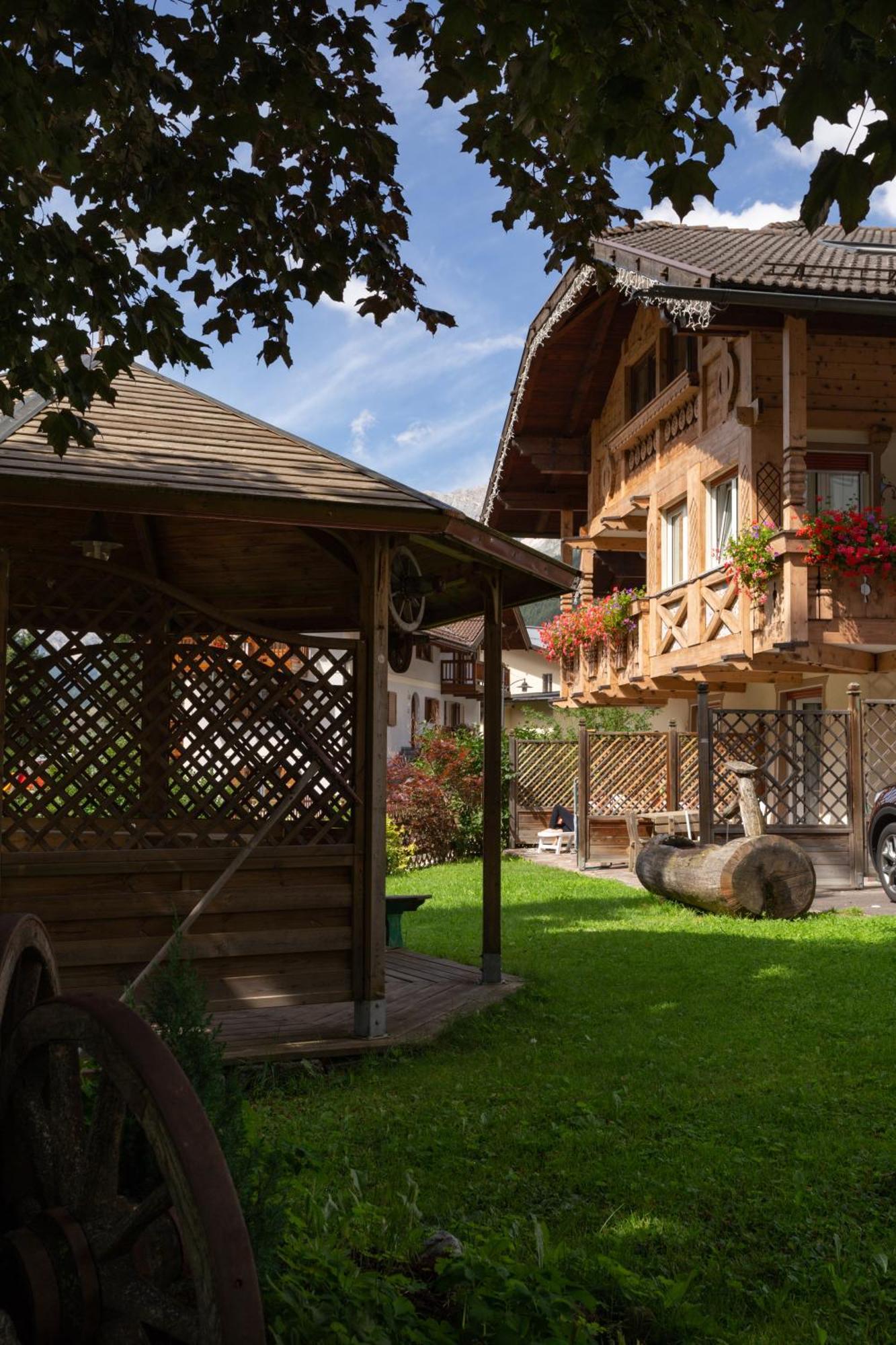 Appartamenti Ladina Campitello di Fassa Dış mekan fotoğraf